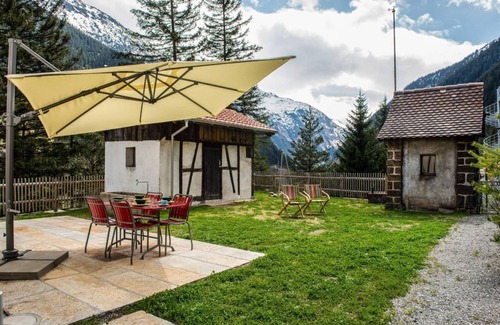 Wassen Ski Chalet | Holiday house Wassen UR for 1 - 5 persons with 2 bedrooms - Holiday house