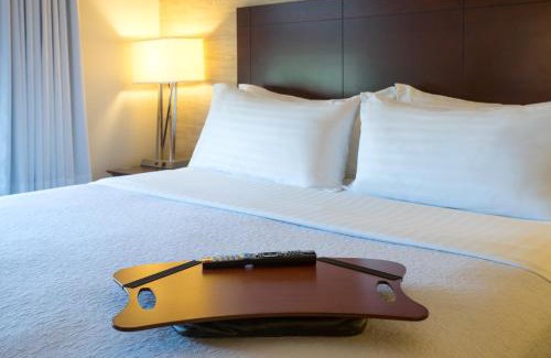 Linthicum Heights Hotel | Holiday Inn Baltimore BWI Airport by IHG