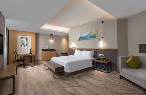 Shuangliu District Hotel | Holiday Inn Chengdu Airport by IHG