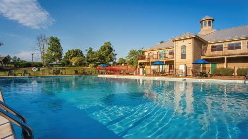 De Soto Hotel | Holiday Inn Club Vacations Timber Creek Resort at De Soto