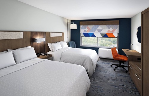 Dry Ridge Hotel | Holiday Inn Express and Suites Dry Ridge by IHG