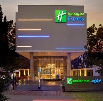 Bommasandra Hotel | Holiday Inn Express Bengaluru Bommasandra by IHG