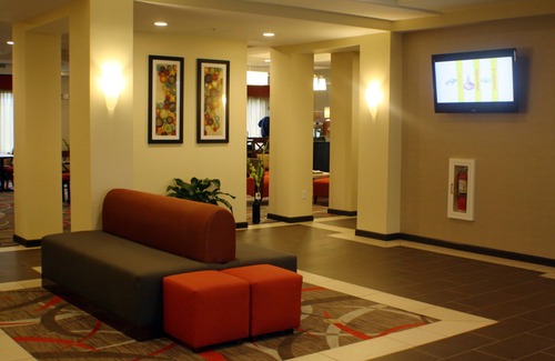 Derrick City Hotel | Holiday Inn Express Bradford by IHG