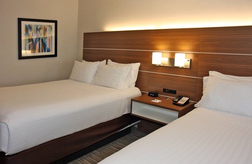 Branford Hotel | Holiday Inn Express Branford-New Haven by IHG