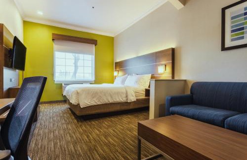 Davis Hotel | Holiday Inn Express Davis-University Area by IHG