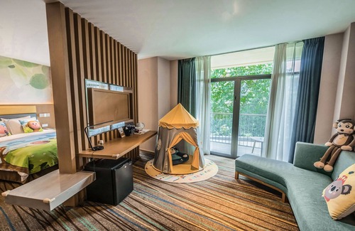Emeishan Hotel | Holiday Inn Express Emei Mountain by IHG