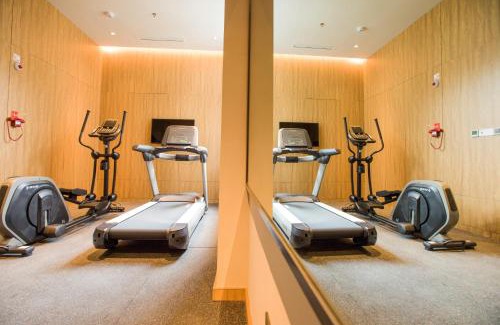Qinglong County Hotel | Holiday Inn Express Guizhou Qinglong by IHG