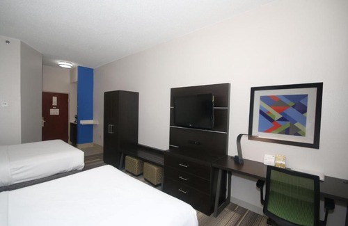 Hillsville Hotel | Holiday Inn Express Hillsville by IHG