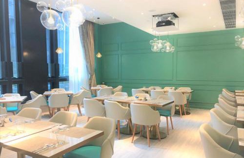 Kwun Tong Hotel | Holiday Inn Express Hong Kong Kowloon CBD2 by IHG