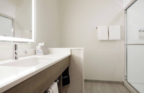 Ripley Hotel | Holiday Inn Express Hotel & Suites RIPLEY by IHG