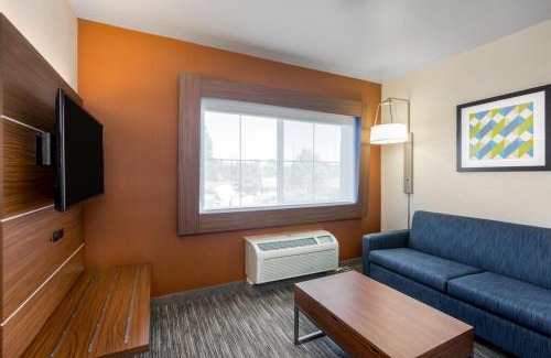 Oroville Hotel | Holiday Inn Express Hotel & Suites Oroville Southwest by IHG