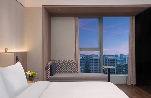 Pukou Hotel | Holiday Inn Express Nanjing Jiangbei Wonhall Mall by IHG