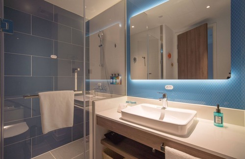 Qingpu Hotel | Holiday Inn Express Shanghai Huijin by IHG