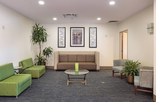 Cannifton Hotel | Holiday Inn Express & Suites Belleville by IHG