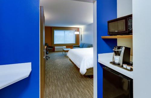 Mechanicstown Hotel | Holiday Inn Express & Suites - Middletown - Goshen by IHG