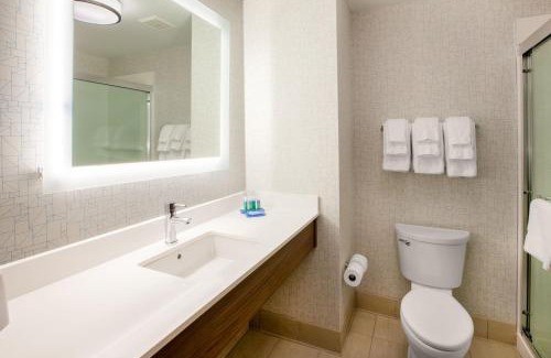 Bryant Pattengill East Hotel | Holiday Inn Express & Suites - Ann Arbor - University South by IHG
