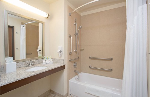 Glendive Hotel | Holiday Inn Express & Suites Glendive by IHG