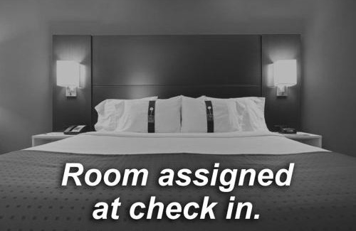 Plainview Hotel | Holiday Inn Express & Suites Plainview by IHG