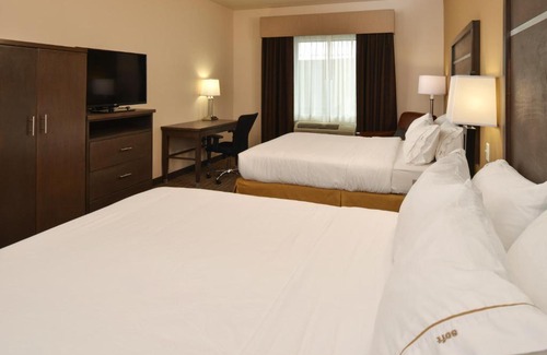Globe Hotel | Holiday Inn Express & Suites Globe by IHG
