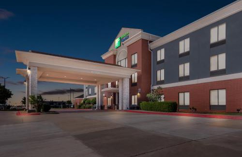 Perry Hotel | Holiday Inn Express & Suites Perry by IHG