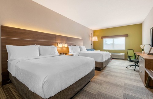 South Pinellas Community Council Hotel | Holiday Inn Express & Suites St. Petersburg - Madeira Beach by IHG