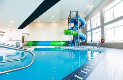 Southeast Calgary Hotel | Holiday Inn Hotel & Suites Calgary South - Conference Ctr by IHG