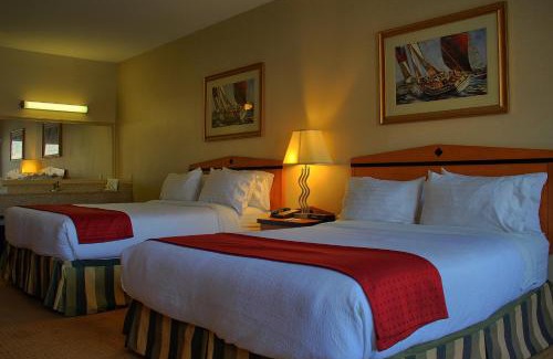 Okanagan-Similkameen Resort | Holiday Inn Hotel & Suites Osoyoos by IHG