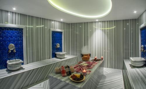 Pendik Hotel | Holiday Inn Istanbul - Tuzla Bay by IHG