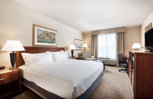 Johnstown Hotel | Holiday Inn Johnstown-Gloversville by IHG