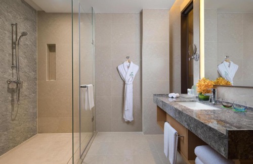 Kunshan Hotel | Holiday Inn Kunshan Huaqiao by IHG