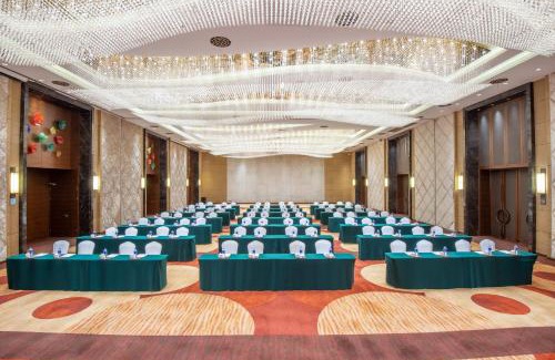 Qinzao Hotel | Holiday Inn Nantong Oasis International by IHG