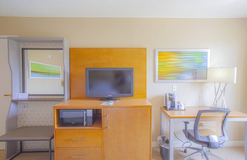 Spring Hotel | Holiday Inn & Suites Spring- The Woodlands Area by IHG
