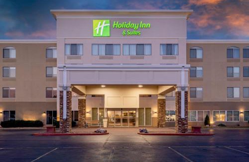 Rothschild Hotel | Holiday Inn & Suites Wausau-Rothschild by IHG
