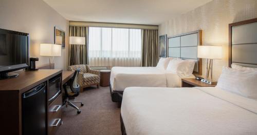 Fort Gary Hotel | Holiday Inn Winnipeg-South by IHG