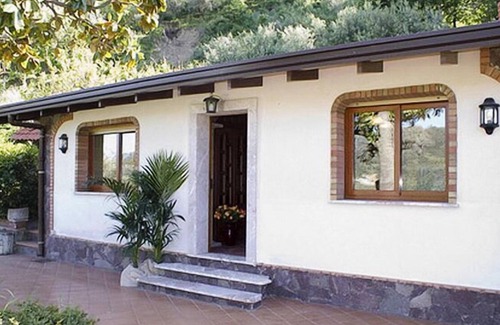 Francavilla di Sicilia House | Holiday home, Francavilla di Sicilia