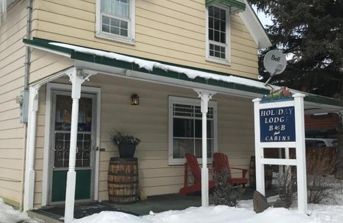 Banff Bed & Breakfast | Holiday Lodge Bed and Breakfast