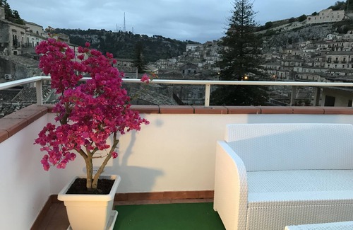 Modica House | Holiday Rooms