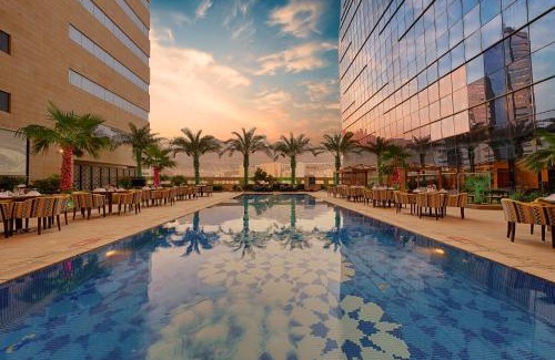 Al Aziziyah Hotel | Holiday Suites Al Azizia