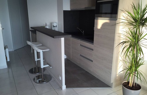 Pornichet Apartment | Holidays feet in the water. Direct access to the beach. high-speed Internet
