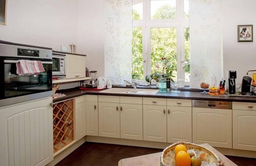 Ennepetal Villa | Holidays Villa EMG Dortmund Dusseldorf Cologne 20P