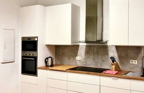 Langenberg Villa | Holidays Villa EMG Dusseldorf Essen Velbert 22 Pax