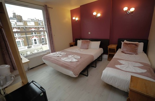 Holland Park Hotel | Holland Inn Hotel
