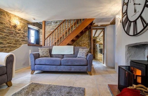 Hook Norton House | Hollytree Cottage