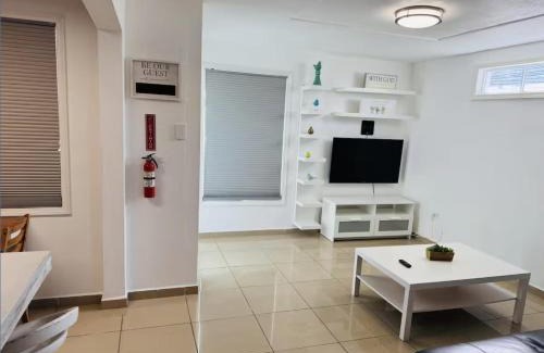 Yabucoa Apartment | Hollywood Apartments