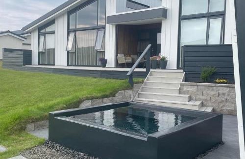 Reykholt Villa | Holt Villa