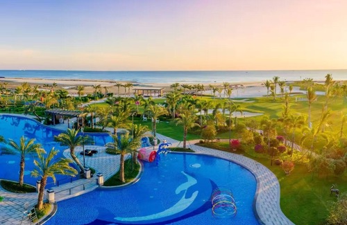 Haicheng District Apartment | home at beach