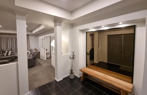 Rolleston House | Home away from home in Rolleston