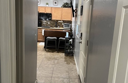 Chandler House | Home away from home in Gilbert