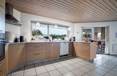 Helberskov Strand House | Home for the family in quiet surroundings