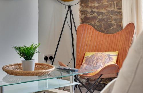 Chapeltown Apartment | Home from Home, FREE Parking, Ideal for Workers - Hosted by Stay Host Save